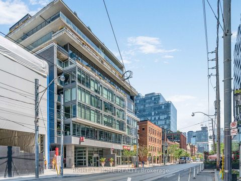 Photo 27 at 708 - 650 King Street West Street W, Waterfront Communities C1, Toronto