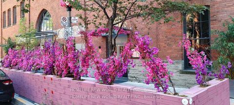 Photo 2 at TH1 - 75 St Nicholas Street, Bay Street Corridor, Toronto