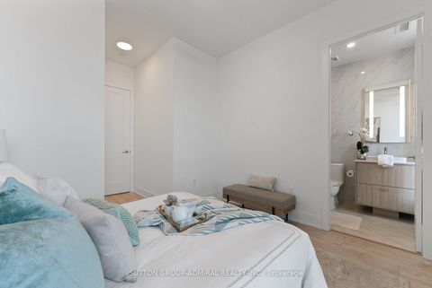 Photo 13 at 224 - 858 Dupont Street, Junction, Toronto
