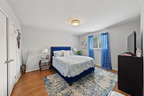 Photo 18 at 350 Emms Drive, Holly, Barrie