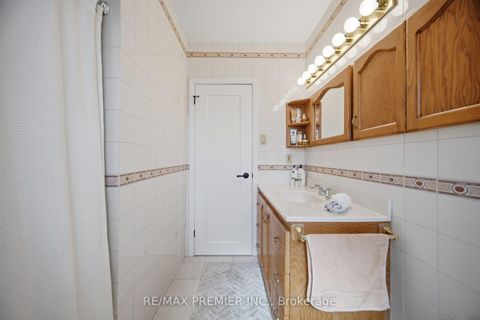 Photo 30 at 33 Belleglade Court, Humbermede, Toronto