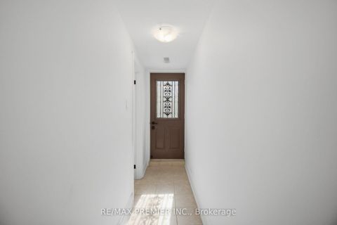Photo 41 at 33 Belleglade Court, Humbermede, Toronto