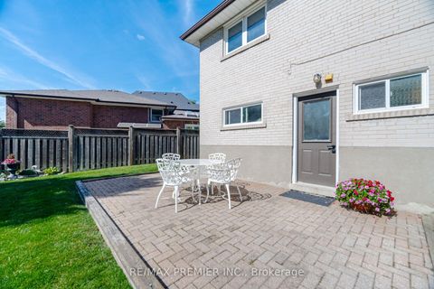 Photo 44 at 33 Belleglade Court, Humbermede, Toronto