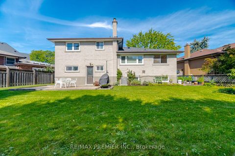Photo 49 at 33 Belleglade Court, Humbermede, Toronto