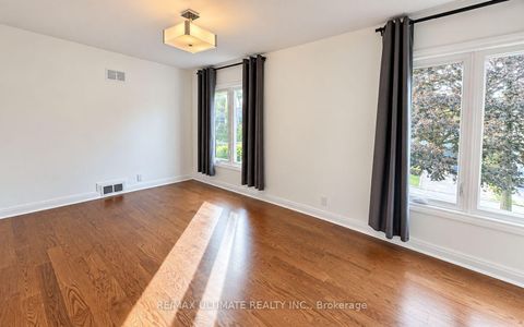 Photo 21 at 10 Noel Avenue, Leaside, Toronto