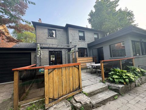 Photo 30 at 10 Noel Avenue, Leaside, Toronto