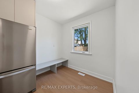 Photo 7 at 3 Greenacres Road, Greenbrook, Toronto