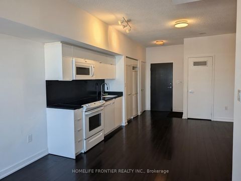 Photo 5 at 1017 - 151 Dan Leckie Way, Waterfront Communities C1, Toronto