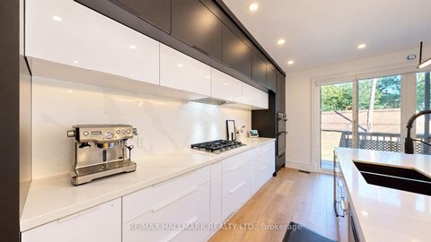 Photo 13 at 33 Kimberley Avenue, Danforth, Toronto