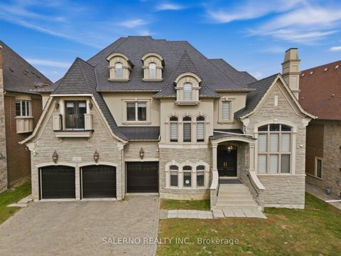 Photo 1 at 21 Autumn Wind Court, Kleinburg, Vaughan