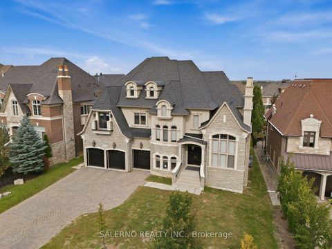 Photo 2 at 21 Autumn Wind Court, Kleinburg, Vaughan