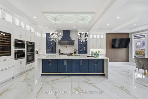 Photo 9 at 21 Autumn Wind Court, Kleinburg, Vaughan