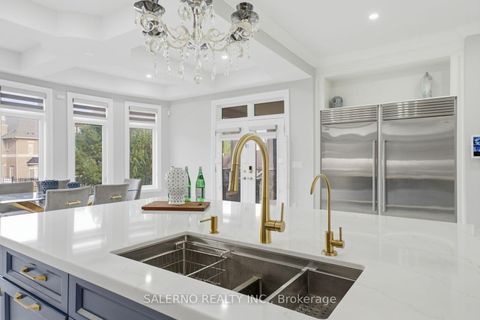 Photo 10 at 21 Autumn Wind Court, Kleinburg, Vaughan