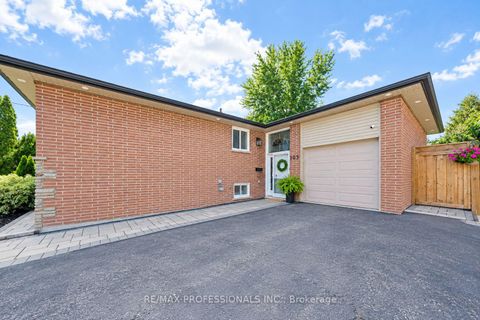 Photo 1 at 103 West Deane Park Drive, West Deane, Toronto