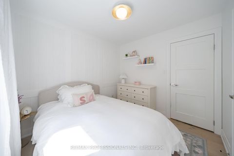 Photo 21 at 103 West Deane Park Drive, West Deane, Toronto