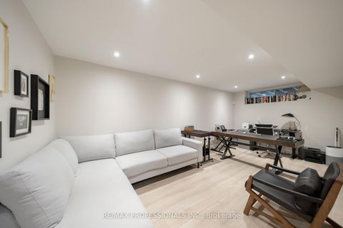 Photo 31 at 103 West Deane Park Drive, West Deane, Toronto