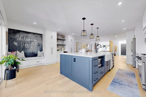Photo 18 at 972 Castlefield Avenue, Belgravia, Toronto