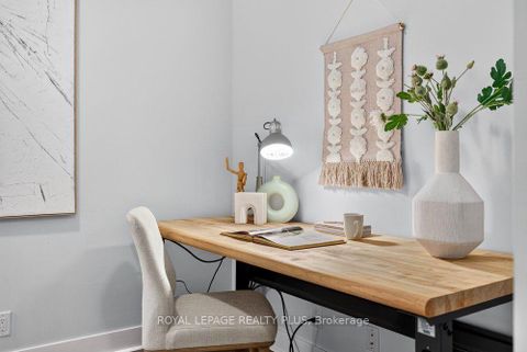 Photo 31 at 509 - 399 Adelaide Street W, Waterfront Communities C1, Toronto