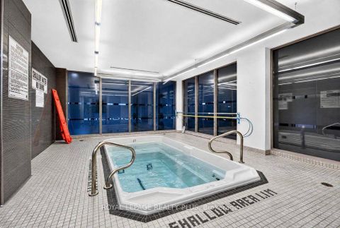 Photo 38 at 509 - 399 Adelaide Street W, Waterfront Communities C1, Toronto