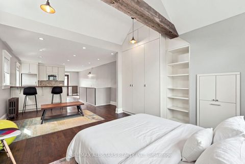Photo 9 at 435 Mortimer Avenue, East York, Toronto