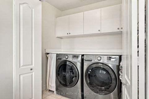 Photo 27 at 6 Orsi Court, Ardagh, Barrie
