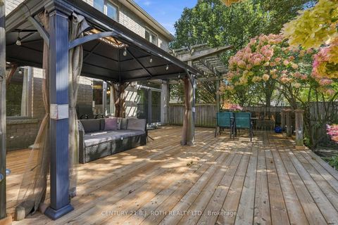 Photo 40 at 6 Orsi Court, Ardagh, Barrie