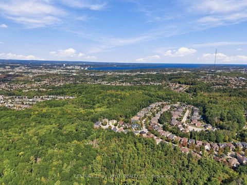 Photo 44 at 6 Orsi Court, Ardagh, Barrie