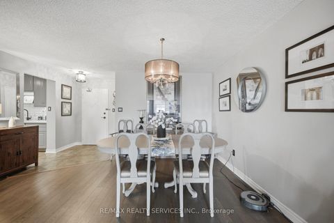 Photo 4 at #602 - 3151 Bridletowne Circle, L'Amoreaux, Toronto