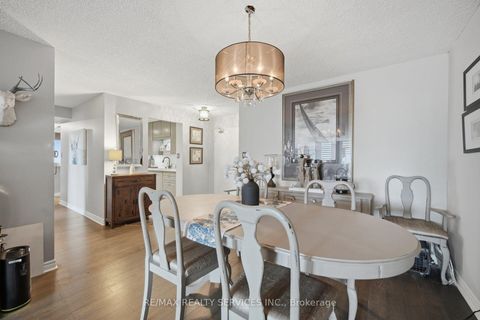 Photo 5 at #602 - 3151 Bridletowne Circle, L'Amoreaux, Toronto