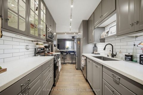 Photo 13 at #602 - 3151 Bridletowne Circle, L'Amoreaux, Toronto