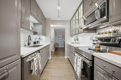 Photo 14 at #602 - 3151 Bridletowne Circle, L'Amoreaux, Toronto