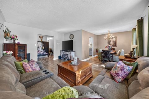 Photo 11 at 822 10th Line, Rural Innisfil, Innisfil