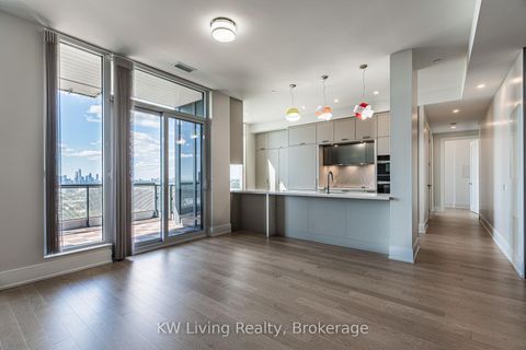 Photo 16 at PH33 - 20 Inn On The Park Drive, Don Mills, Toronto