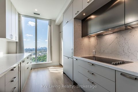 Photo 18 at PH33 - 20 Inn On The Park Drive, Don Mills, Toronto