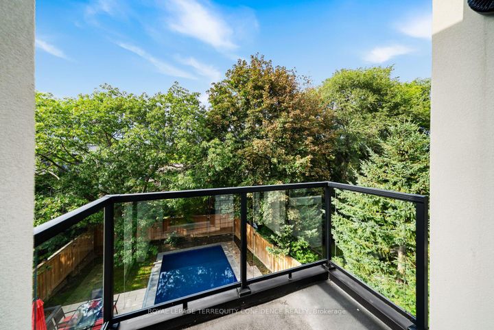 Photo 21 at 8 Canary Crescent, Bayview Village, Toronto