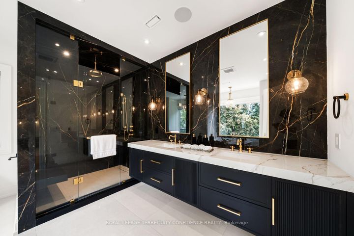 Photo 24 at 8 Canary Crescent, Bayview Village, Toronto