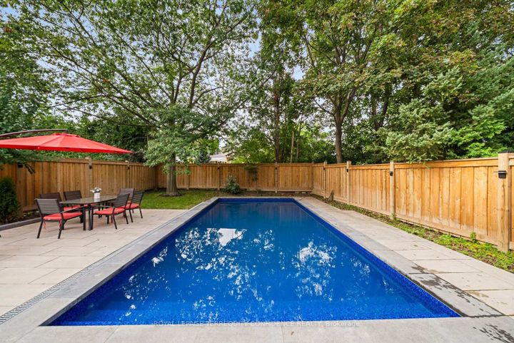 Photo 46 at 8 Canary Crescent, Bayview Village, Toronto