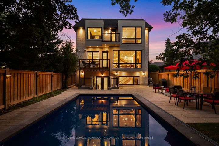 Photo 48 at 8 Canary Crescent, Bayview Village, Toronto