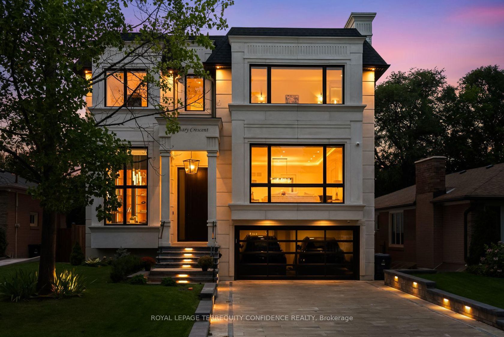8 Canary Crescent, Bayview Village, Toronto 2