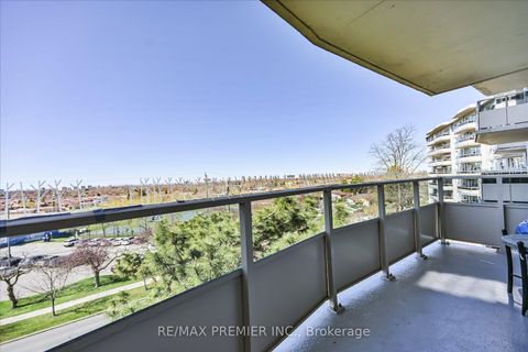 Photo 11 at 614 - 80 Grandravine Drive, York University Heights, Toronto