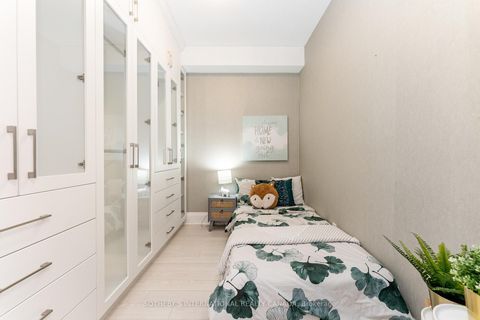 Photo 16 at 824 - 100 Harrison Garden Boulevard, Willowdale East, Toronto