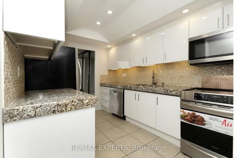 Photo 4 at 1609 - 2045 Lake Shore Boulevard, Mimico, Toronto