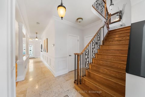 Photo 6 at 19 Dace Drive, Vellore Village, Vaughan