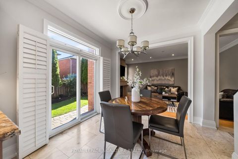 Photo 8 at 19 Dace Drive, Vellore Village, Vaughan