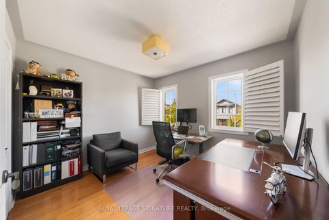 Photo 18 at 19 Dace Drive, Vellore Village, Vaughan
