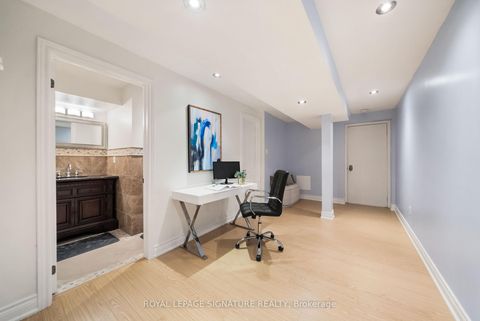 Photo 24 at 19 Dace Drive, Vellore Village, Vaughan