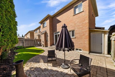 Photo 26 at 19 Dace Drive, Vellore Village, Vaughan