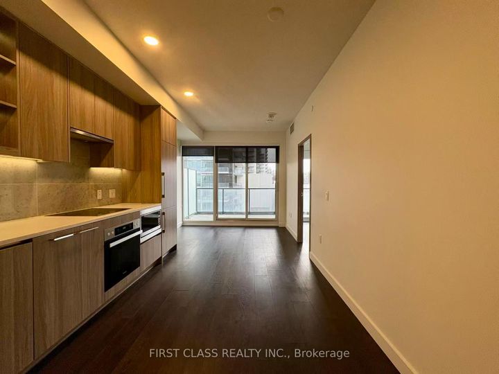 Photo 11 at 608 - 95 Mcmahon Drive, Bayview Village, Toronto