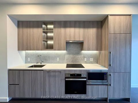 Photo 6 at 608 - 95 Mcmahon Drive, Bayview Village, Toronto