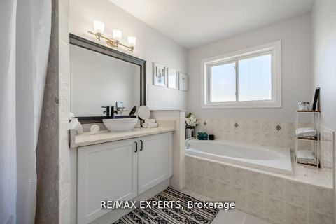 Photo 22 at 10 Snowden Avenue, Shore, Barrie